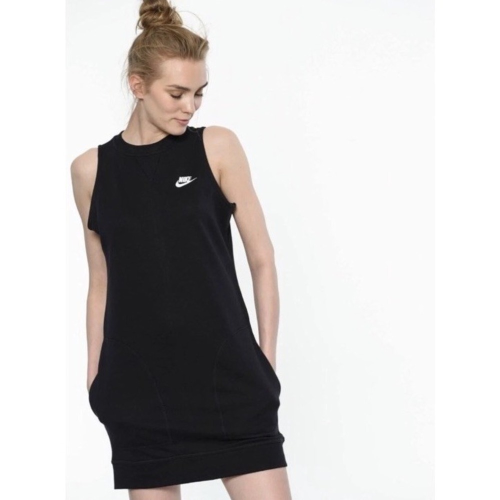 Nike Swoosh  Logo Gym Dress Round Neck Sleeveless Black Athleisure Women's Small